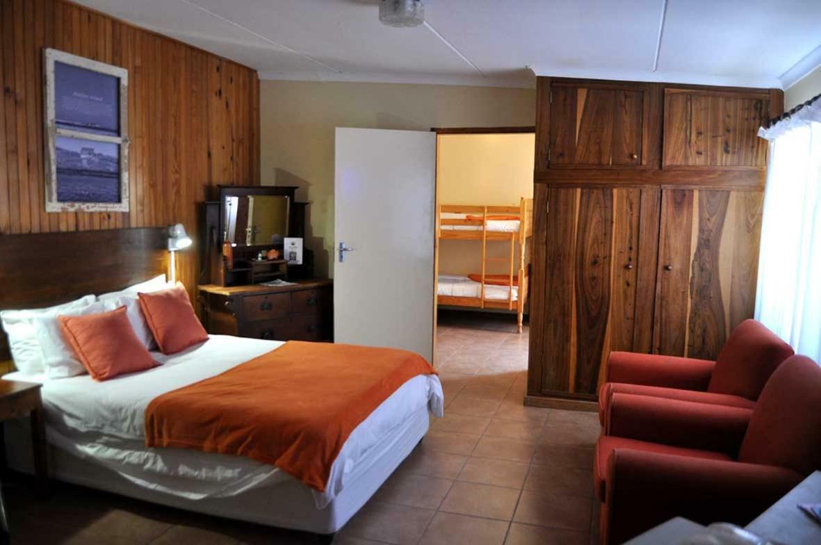 Obelix Guesthouse 뤼데리츠 외부 사진