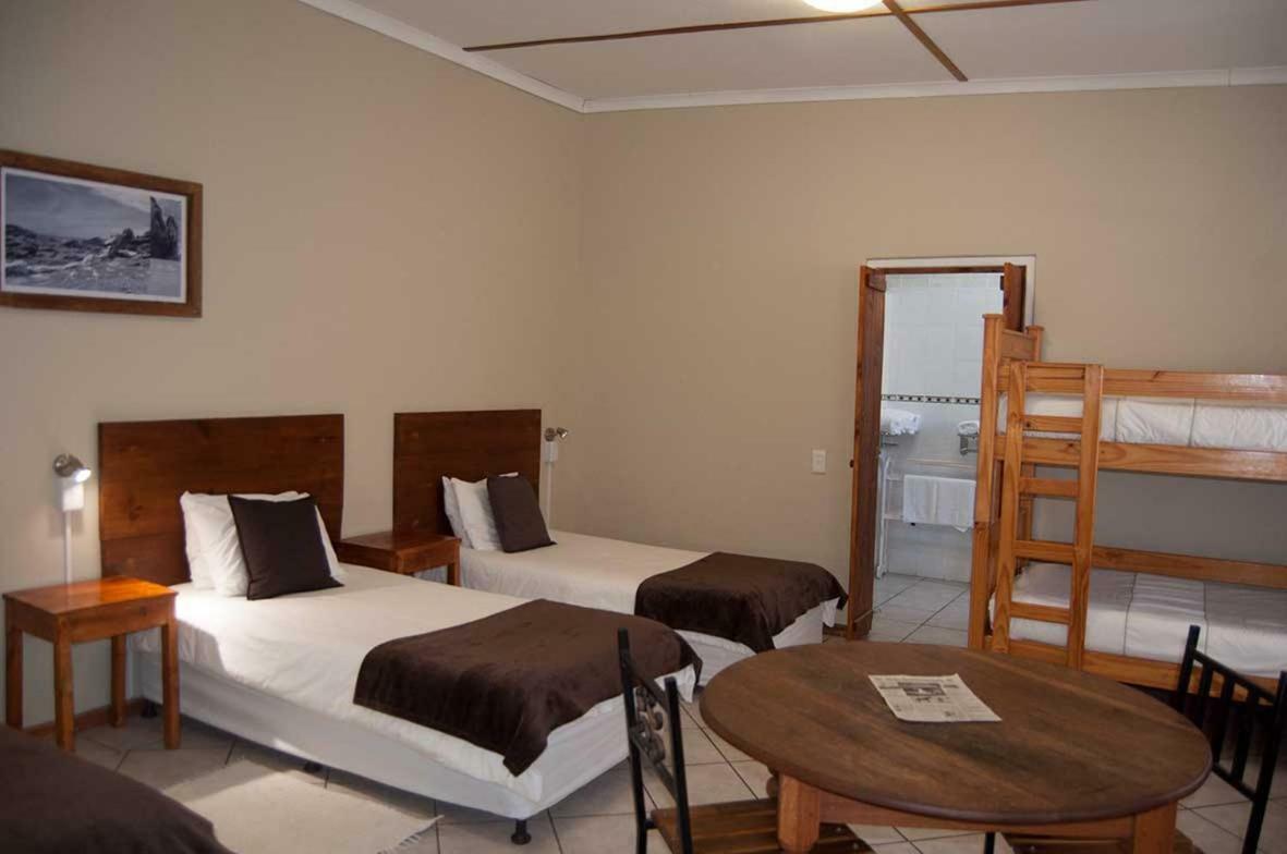 Obelix Guesthouse 뤼데리츠 외부 사진